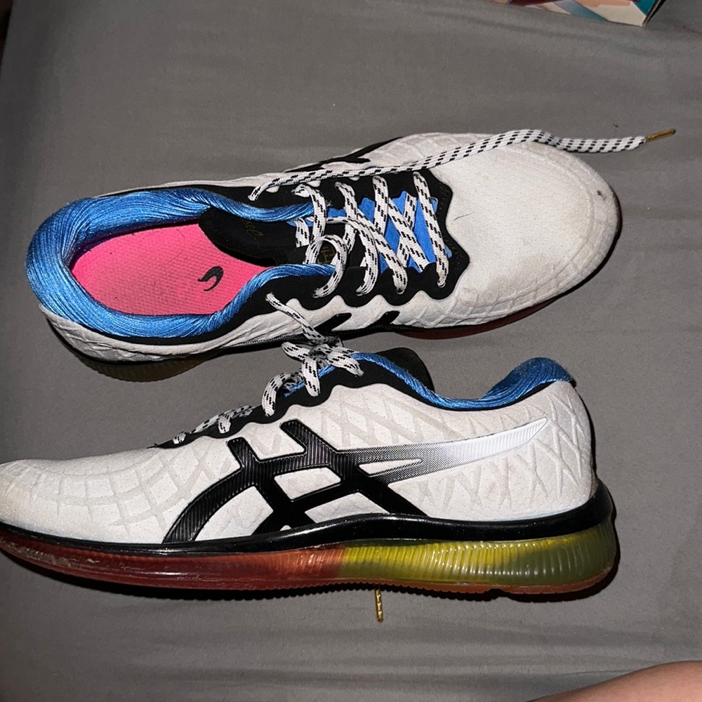 OBO:Women Asics GEL Quantum Infinity
White / Blue Coast 1022A051-100